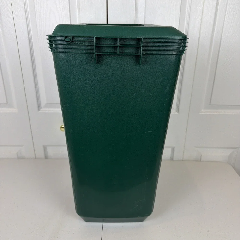 Rubbermaid Laundry Hamper Green 2986 1994 Lid 25x16x13 USA Large Vintage